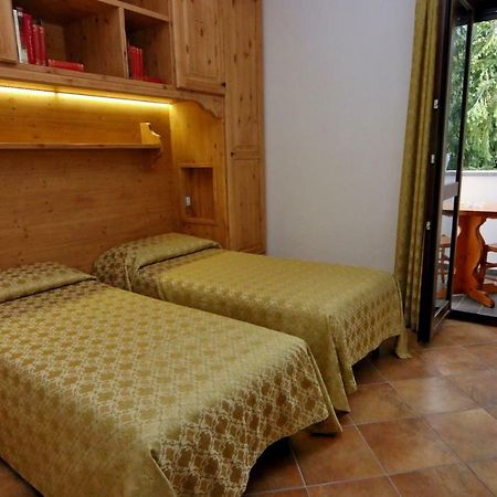 Albergo Ristorante Centro Vico Canavese Dış mekan fotoğraf